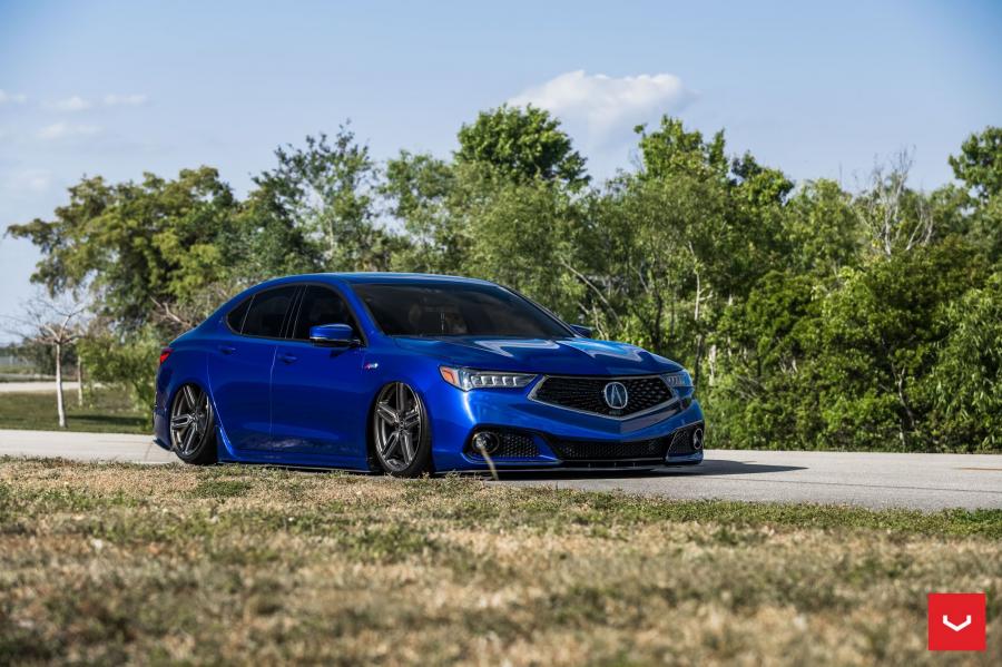  Acura TLX on Vossen Wheels (HF-1) 2018 года  (фото 1 из 13)